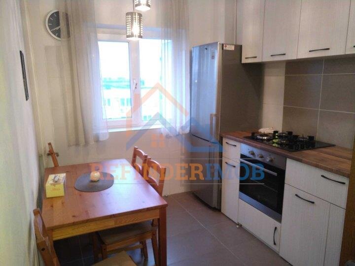 Rahova,  Margeanului, apartament 3 camere de vanzare.